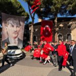 Cumhuriyet Coskusu Ezine Sokaklarinda 5