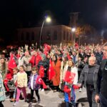 Cumhuriyet Coskusu Fener Alayiyla Ezine Sokaklarinda 5
